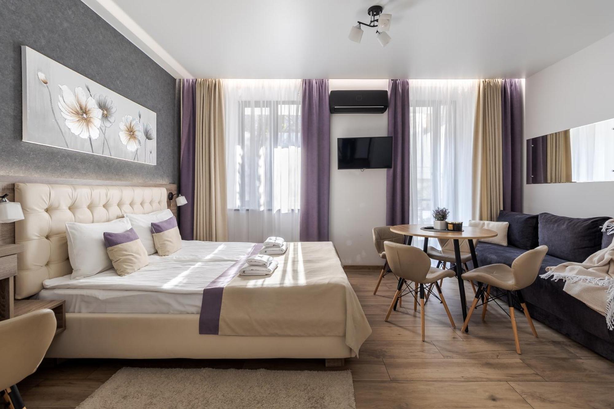 Demar Apart Violet Lvov Exteriér fotografie