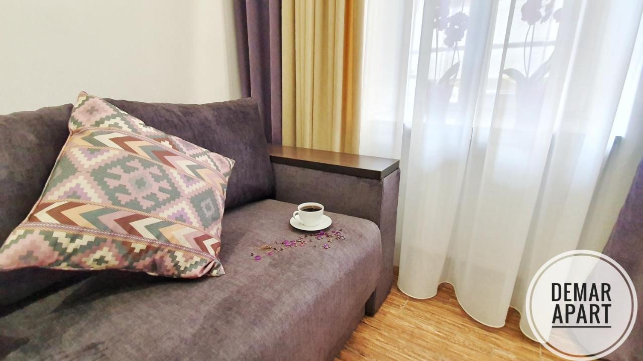Demar Apart Violet Lvov Exteriér fotografie